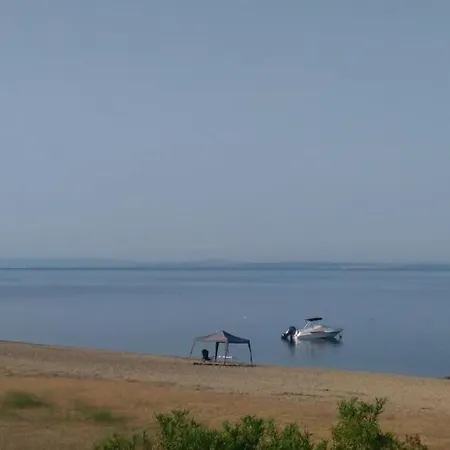 Dani's Summer House *